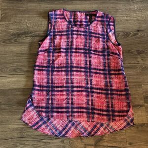 Bcbgmaxazaria silk sleeveless hi-low top size XS